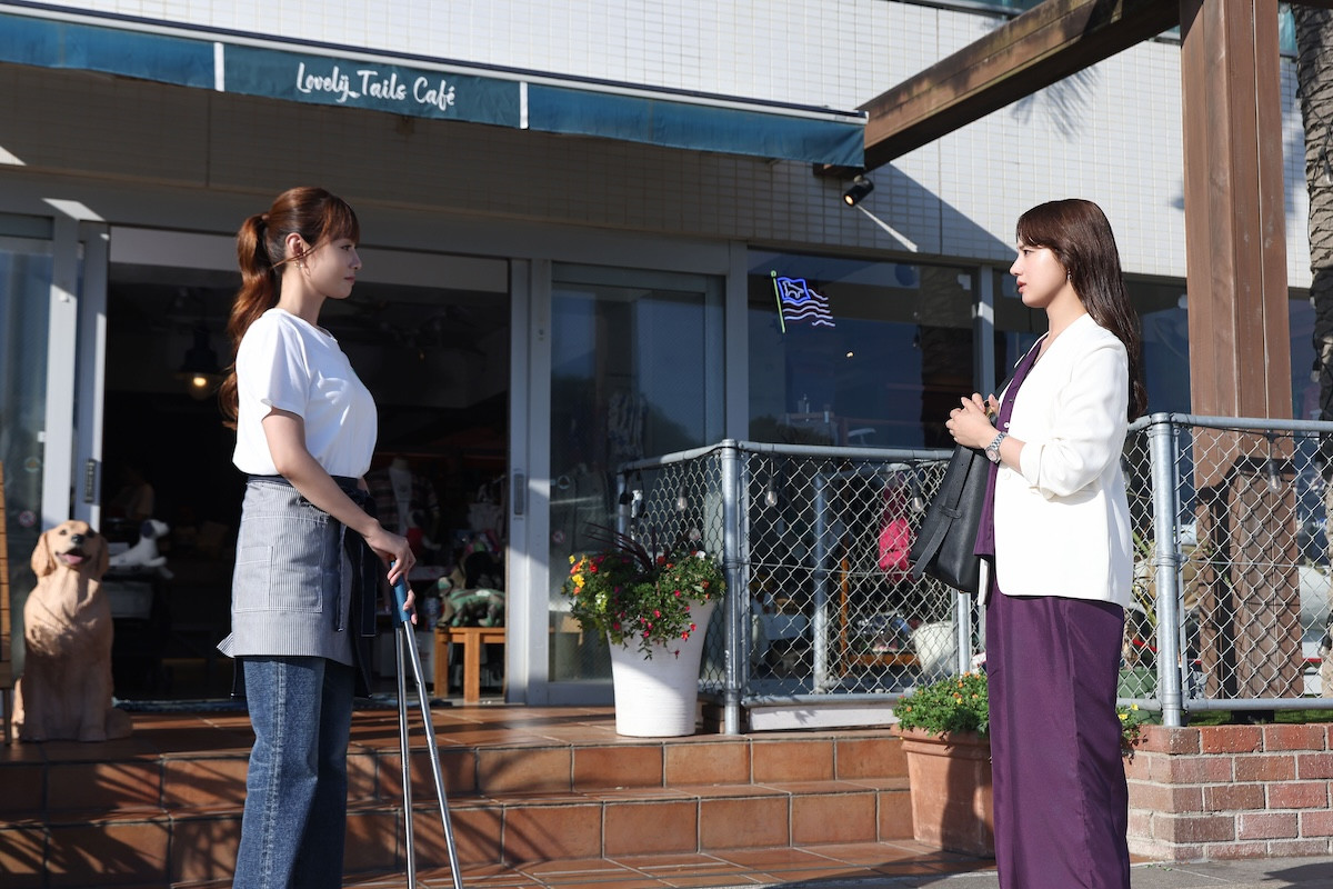 『初恋DOGs』第7話　“愛子”清原果耶、母を交えて“快”成田凌＆“ソハ”ナ・イヌと夕食を囲む