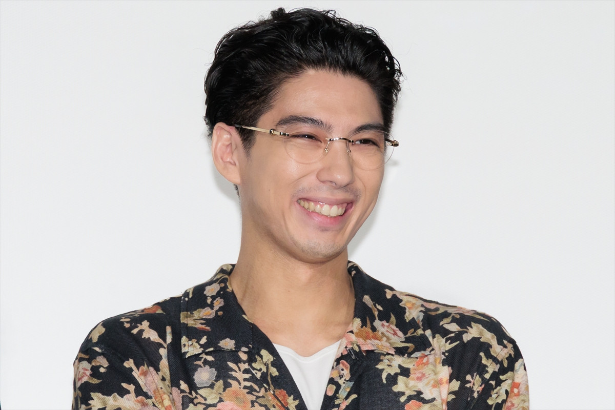賀来賢人、『クレヨンしんちゃん』出演は「半ば逆ゴリ押しオファー（笑）」「本当に光栄」