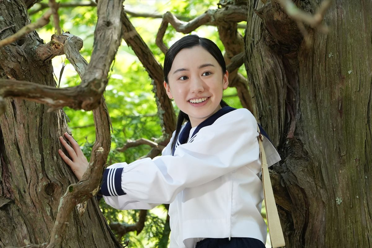 芦田愛菜演じる“青春時代の黒柳徹子”の姿が初解禁！　『24時間テレビ』ドラマスペシャル、場面写真解禁