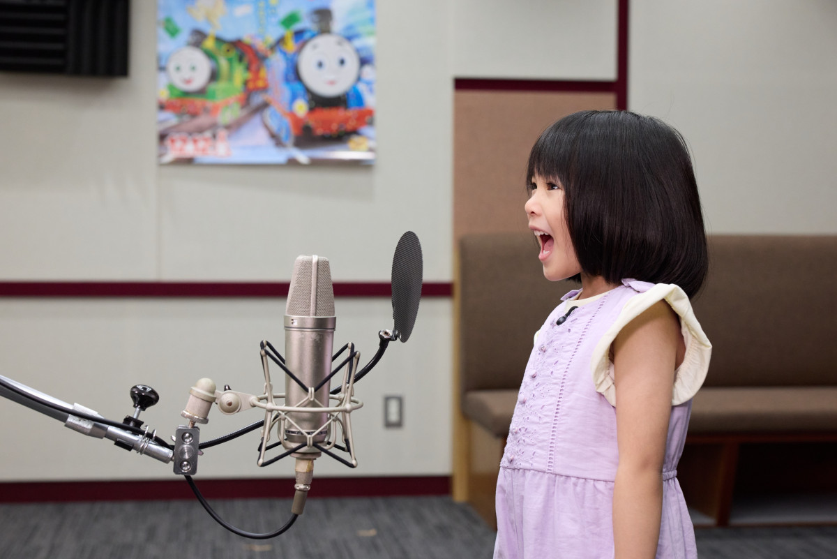 DAIGO＆倉田瑛茉、映画『きかんしゃトーマス』最新作でゲスト声優に！　予告編解禁