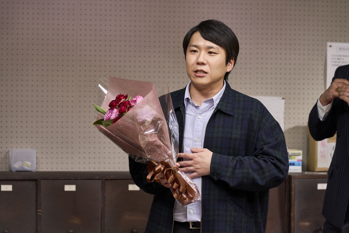 動員105万人突破！ 『ブラック・ショーマン』福山雅治＆有村架純らキャストのクランクアップ写真到着