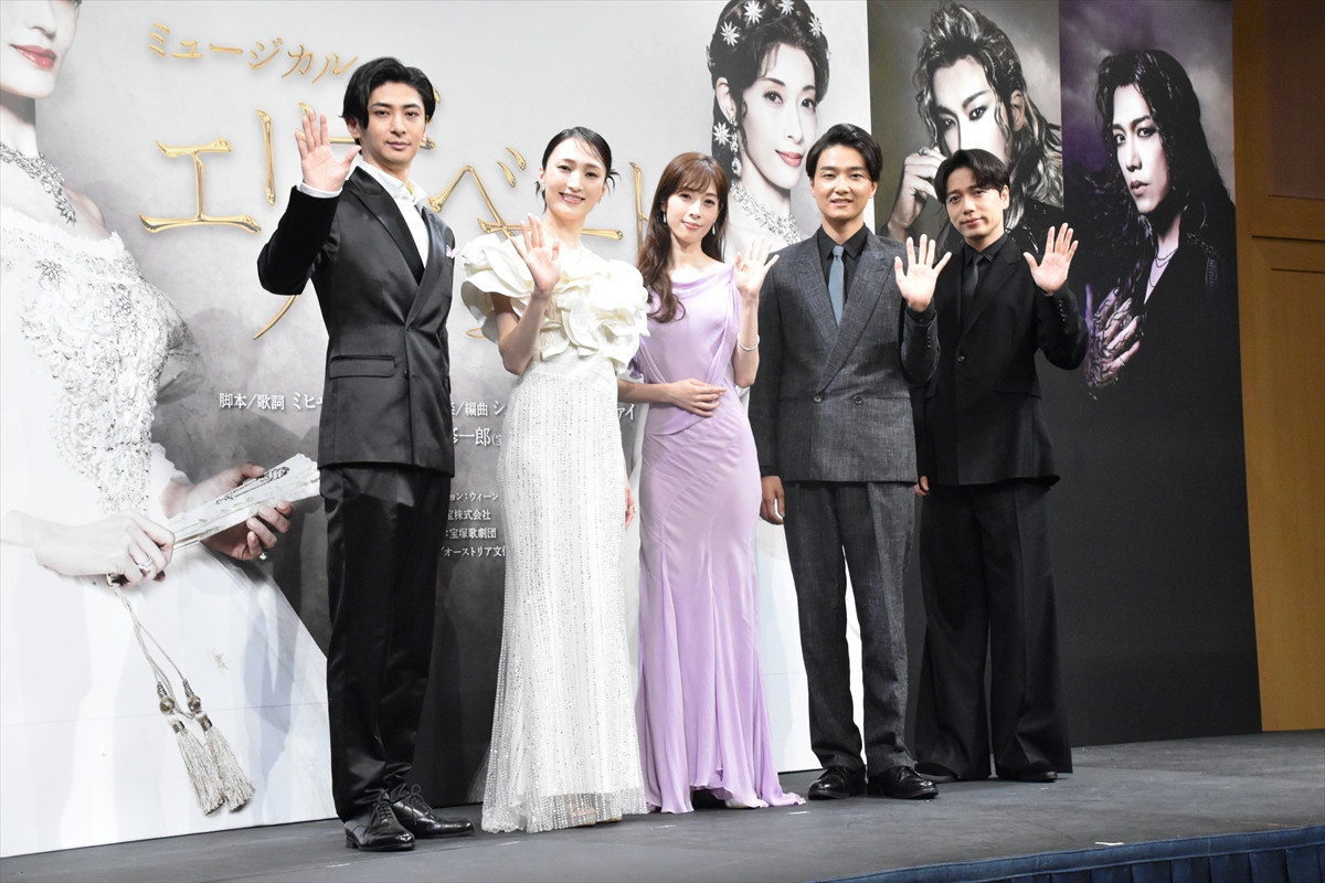 井上芳雄、25年前『エリザベート』初演時に犯した“ミス”に山崎育三郎らが爆笑