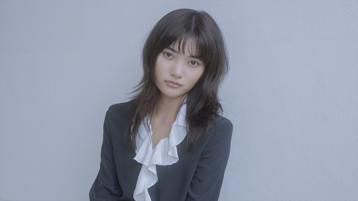 ドラマ『推しの殺人』主題歌を担当する由薫