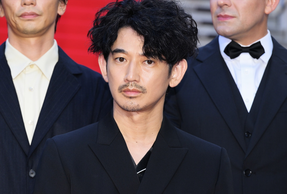 妻夫木聡、広瀬すず、窪田正孝ら豪華キャスト、映画『宝島』東京プレミアに登場