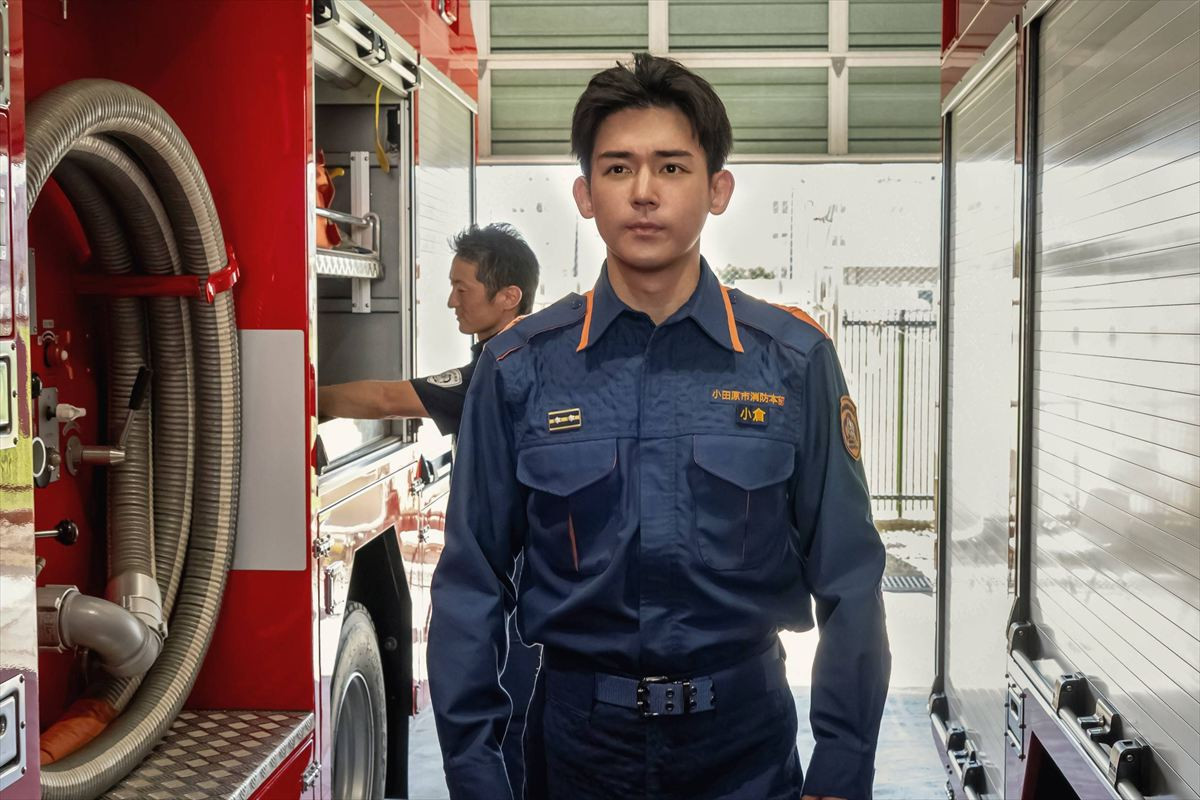 『小さい頃は、神様がいて』北村有起哉×仲間由紀恵らキャスト8名集合のポスター解禁！