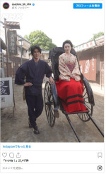 （左から）銀二郎（寛一郎）、トキ（高石あかり） ※『ばけばけ』公式インスタグラム