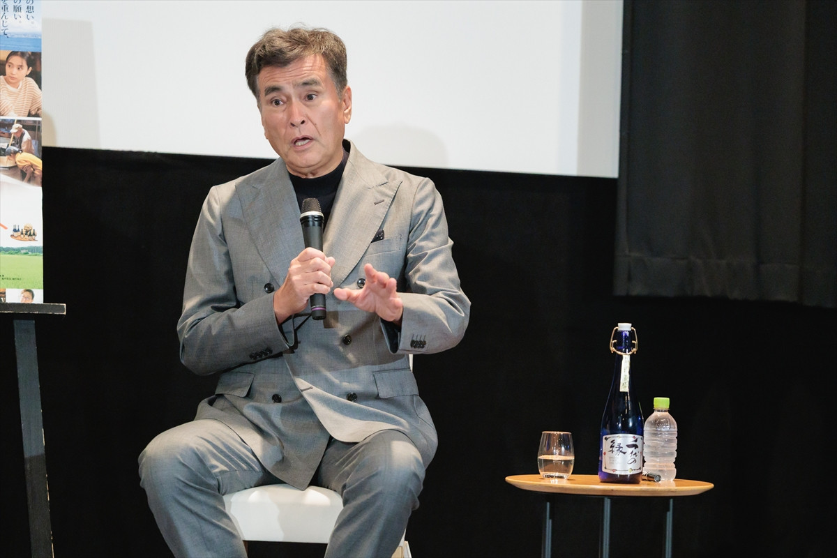 15年ぶり映画出演の菊川怜、日本酒片手にトークショー「ちょっと酔ってます」「何を言ってるのかだんだん分からなくなってきました」