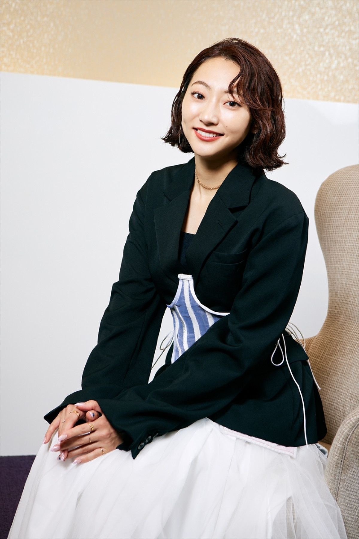 「ただいまです!」武田玲奈、6年ぶり『おいしい給食』復帰に市原隼人も歓喜 “超近距離”での撮影に「戻ってきたな」実感