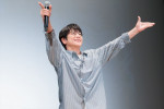 ドラマ『ぼくたちん家』第1話完成披露試写会トークイベントに出席した及川光博