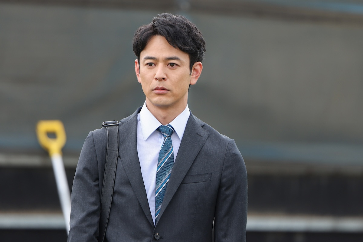 『ザ・ロイヤルファミリー』第2話 “栗須”妻夫木聡、優秀な調教師“広中”安藤政信と対面
