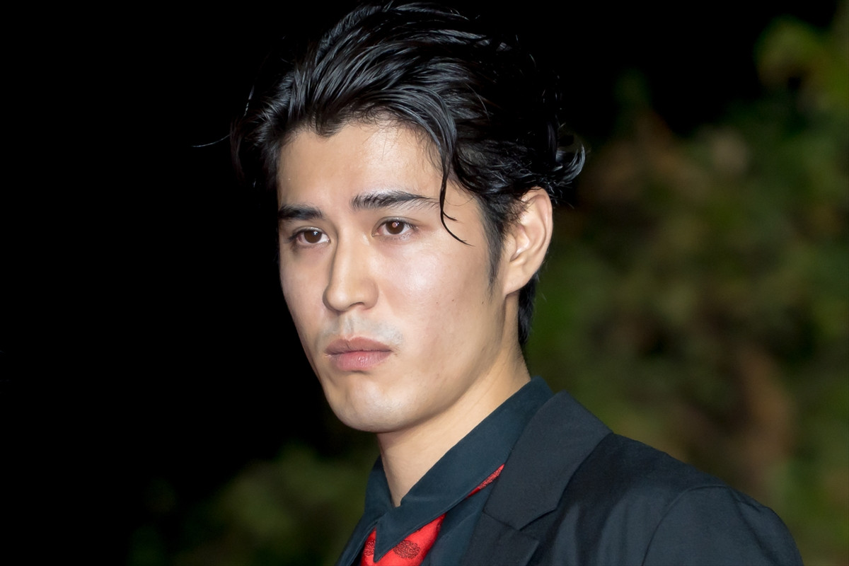 渡部篤郎、舞台挨拶で涙　佐藤二朗「いきなり泣き出すからびっくりしちゃった」