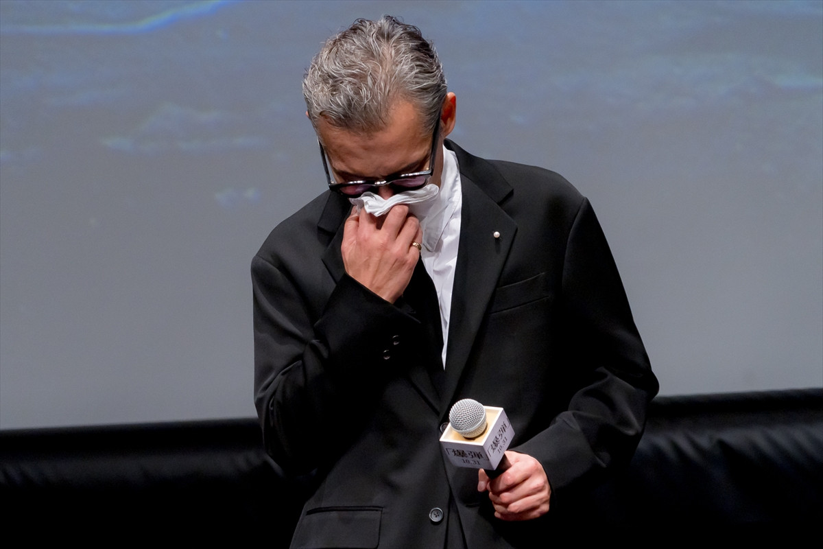 渡部篤郎、映画『爆弾』ジャパンプレミアに登場