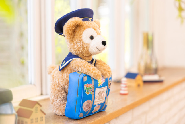 写真）“ダッフィー＆フレンズ”復刻デザインの「ぬいぐるみバッジ」発売