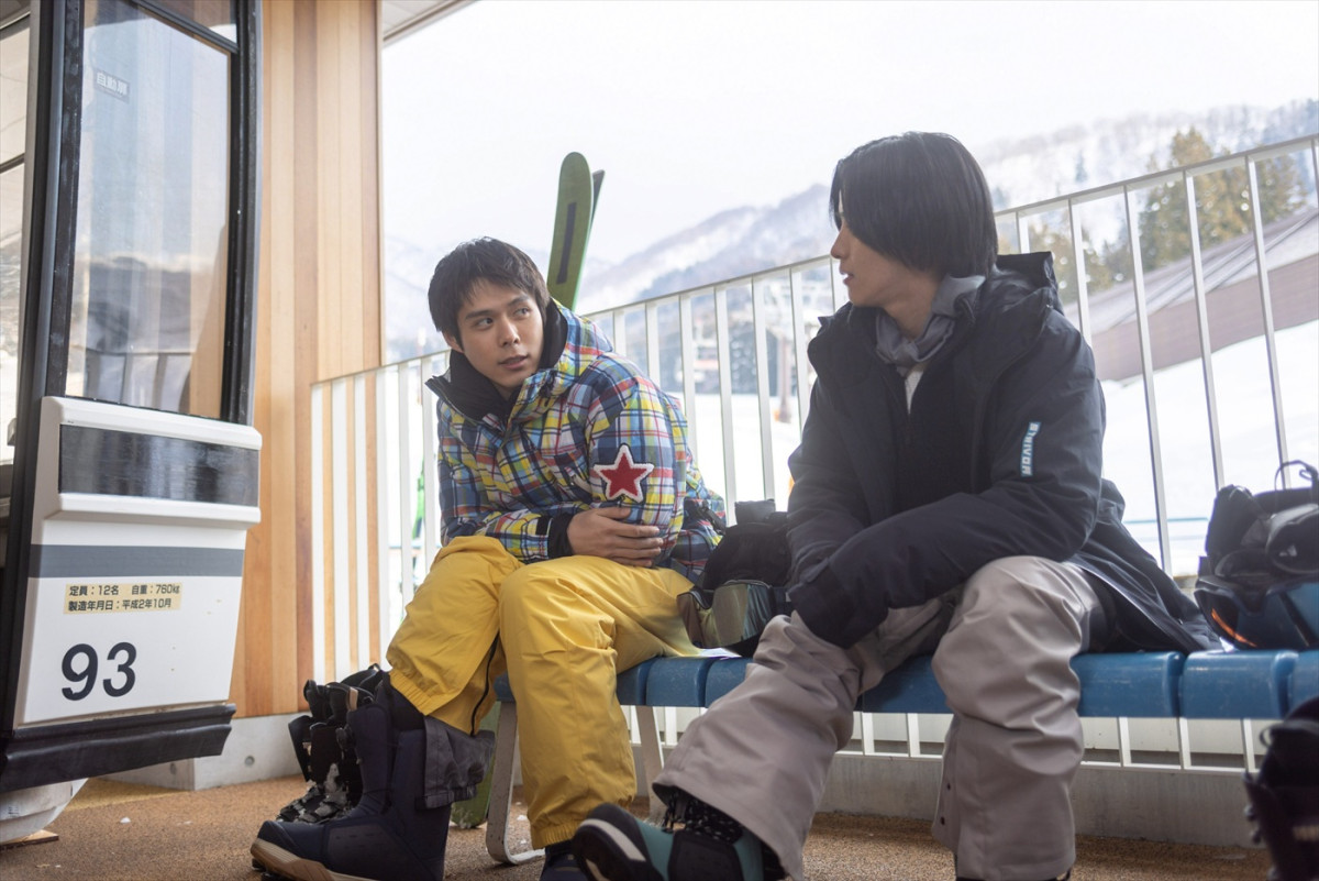 細田佳央太×ムロツヨシW主演『雪煙チェイス』追加キャストに前田公輝、武田玲奈、中山優馬ら