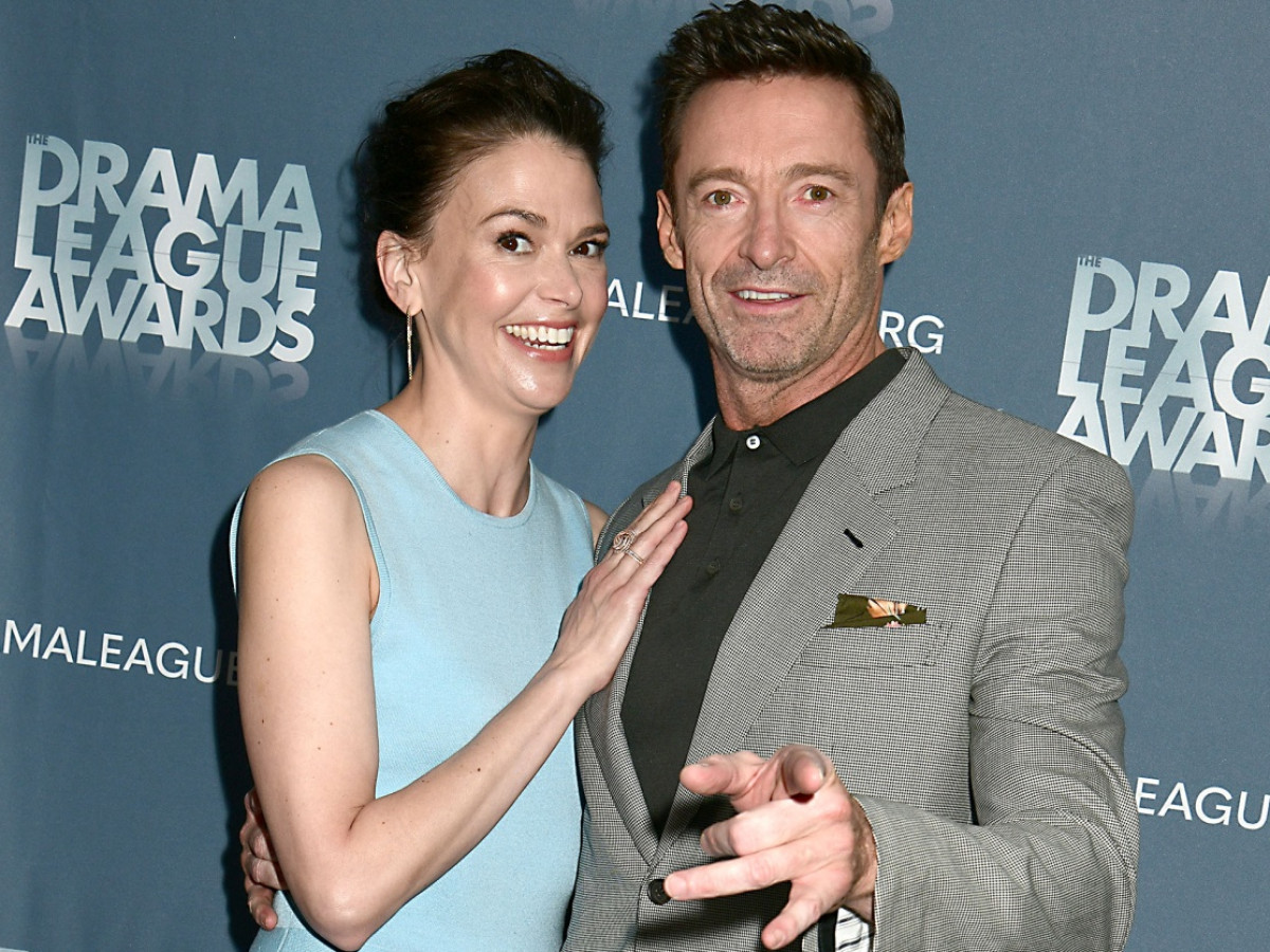 W不倫が取り沙汰されたヒュー・ジャックマン、インスタグラムで交際を公表