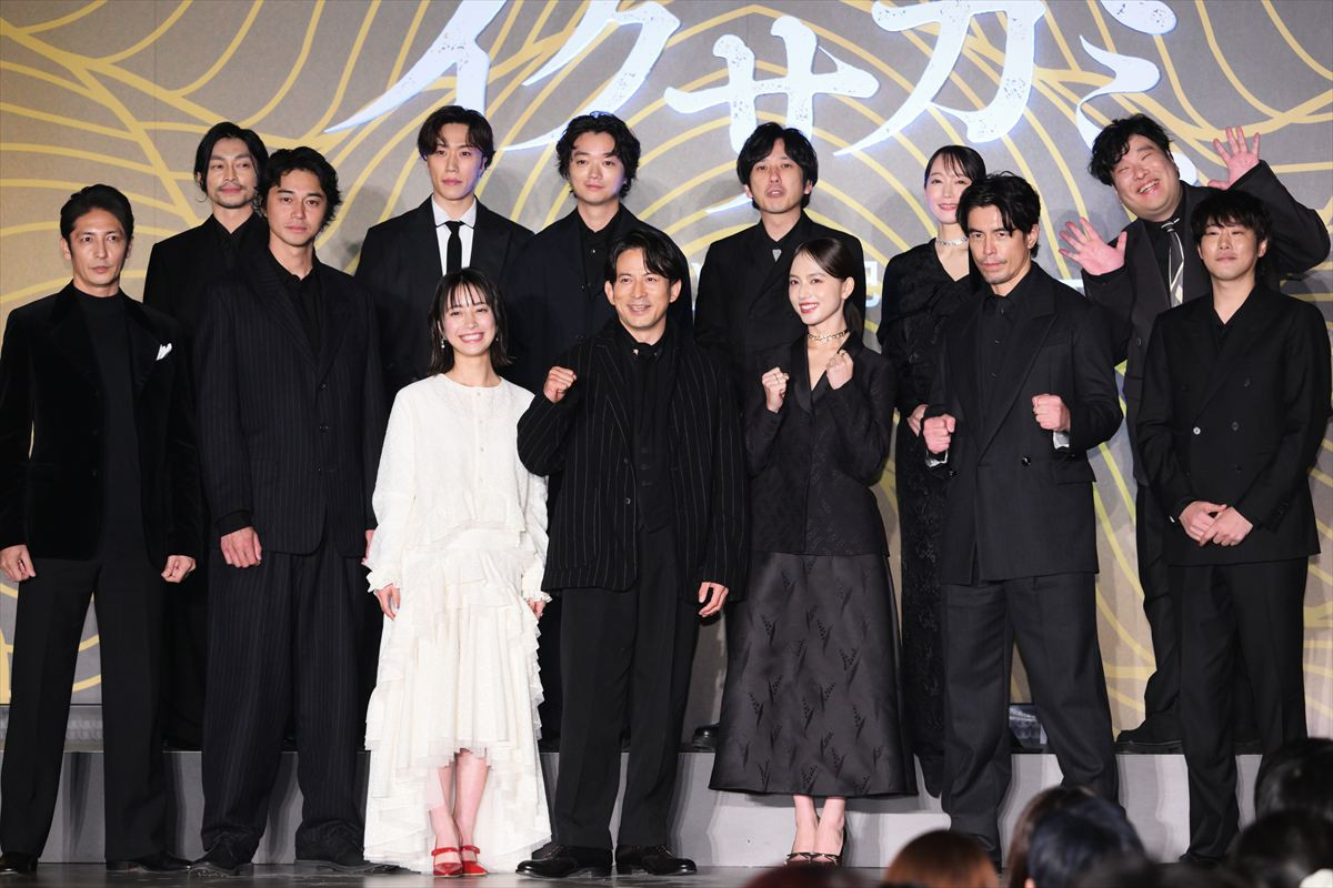 岡田准一、殺陣で怪我した直後にロケハン　鉄人ぶり明かされ照れ笑い