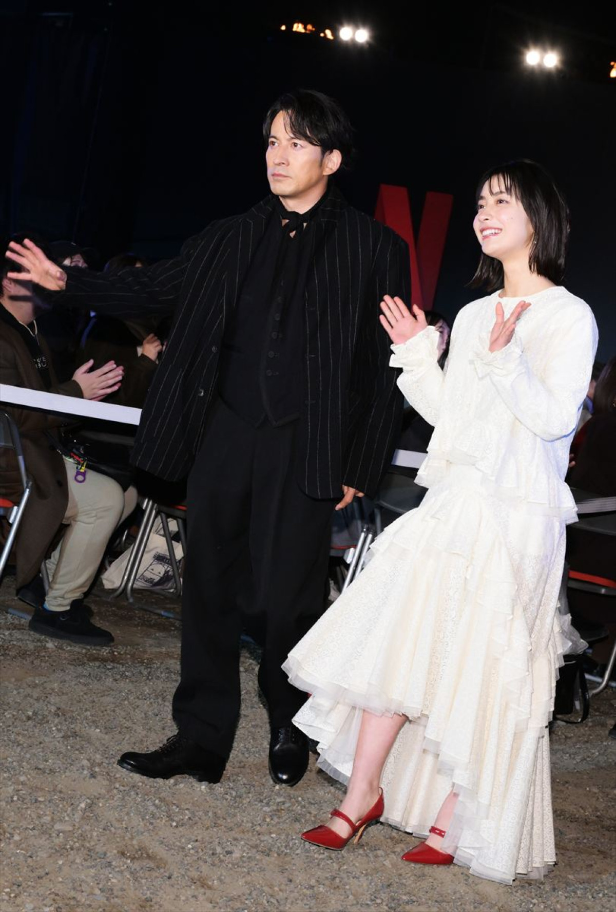 岡田准一、殺陣で怪我した直後にロケハン　鉄人ぶり明かされ照れ笑い