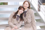 乃木坂46・菅原咲月（左）と梅澤美波（右）