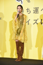 柴咲コウ、映画『兄を持ち運べるサイズに』舞台挨拶付きプレミア上映会に登場