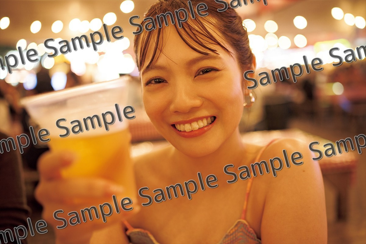 宮田愛萌、1st写真集　書店特典やイベント参加特典、豪華版特典などの情報が解禁