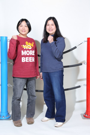 JBエンジェルス・（左から）立野記代、山崎五紀