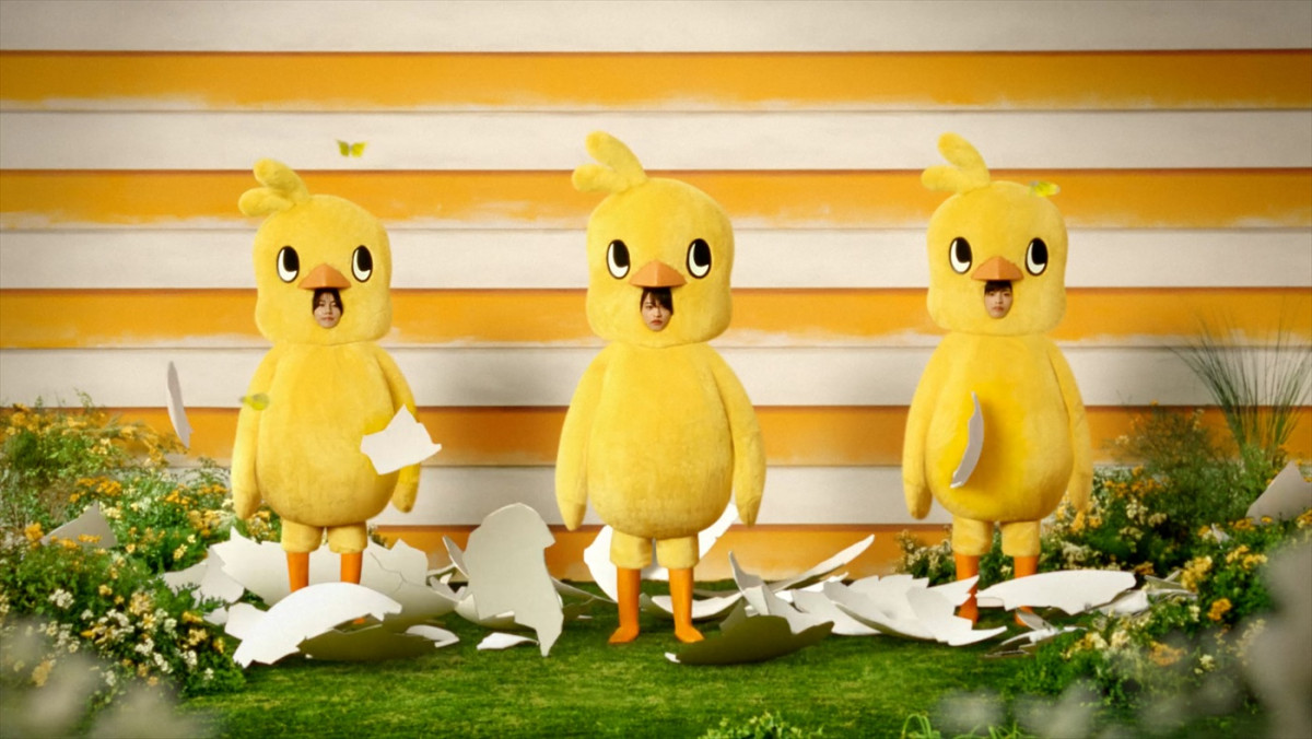 timelesz・橋本将生＆猪俣周杜＆篠塚大輝が「チキンラーメン」のひよこに！　新CM、本日OA開始　来年の抱負も語る