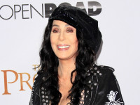 79歳シェール、40歳年下恋人と来年の誕生日に結婚？　代理人は否定