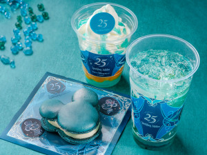 東京ディズニーシー25周年スペシャルメニュー登場へ！　“ジュビリーブルー”のマカロンなどラインナップ