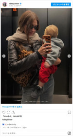来日オフショットを多数投稿　※「ヘイリー・ビーバー」インスタグラム