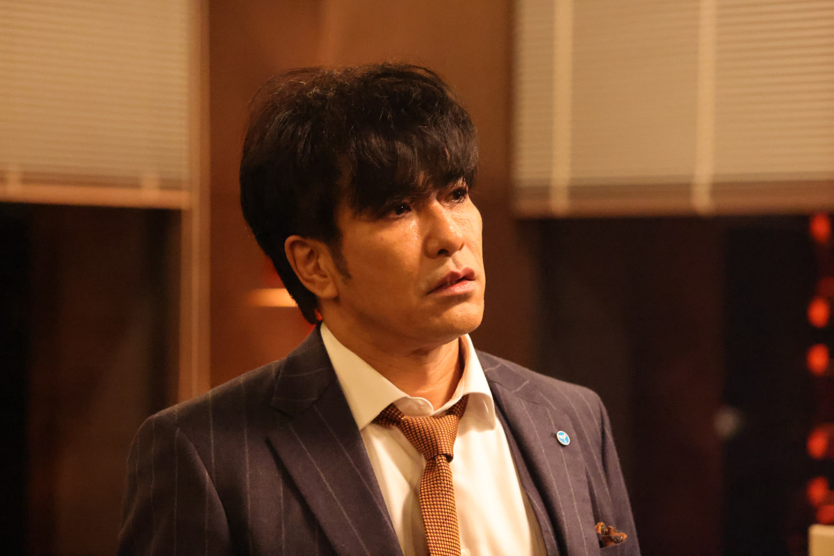 『ESCAPE』第9話　“大介”佐野勇斗、依存症を抱えた母親と対峙　物語はクライマックスに突入