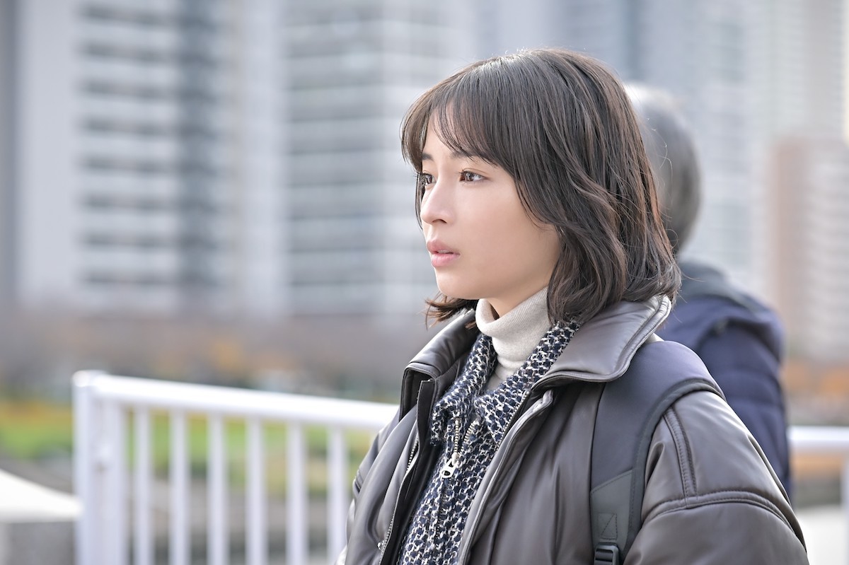 『クジャクのダンス、誰が見た？』第2話“心麦”広瀬すず、“神井”磯村勇斗から出生の秘密を突き付けられる