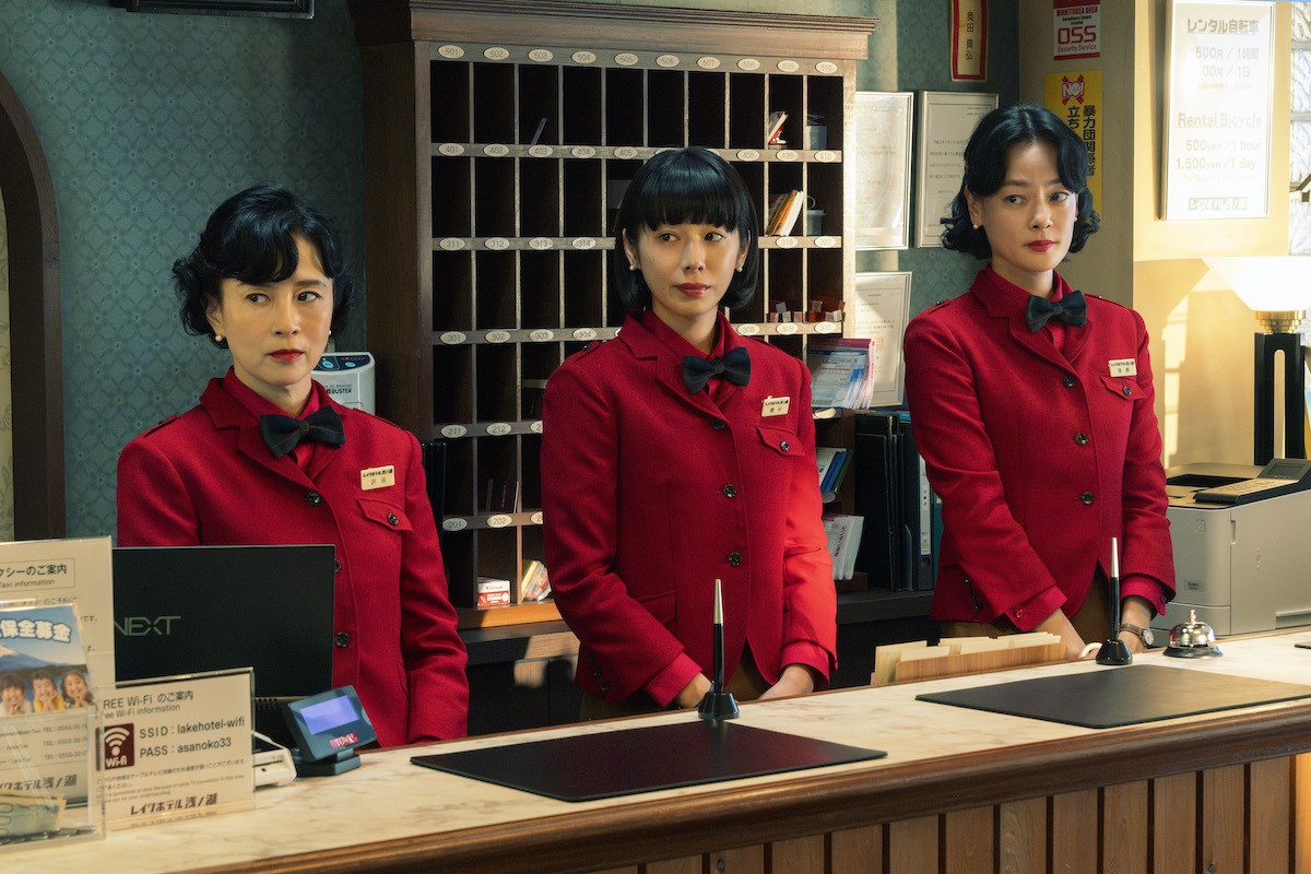 バカリズム脚本×市川実日子主演の地元系エイリアン・ヒューマン・コメディー『ホットスポット』今夜開幕！