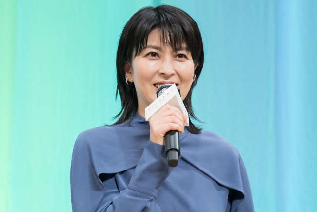 『ファーストキス 1ST KISS』完成披露舞台あいさつに登壇した松たか子
