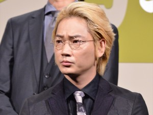 綾野剛、『64－ロクヨン－』完成報告会見にて（2016年）