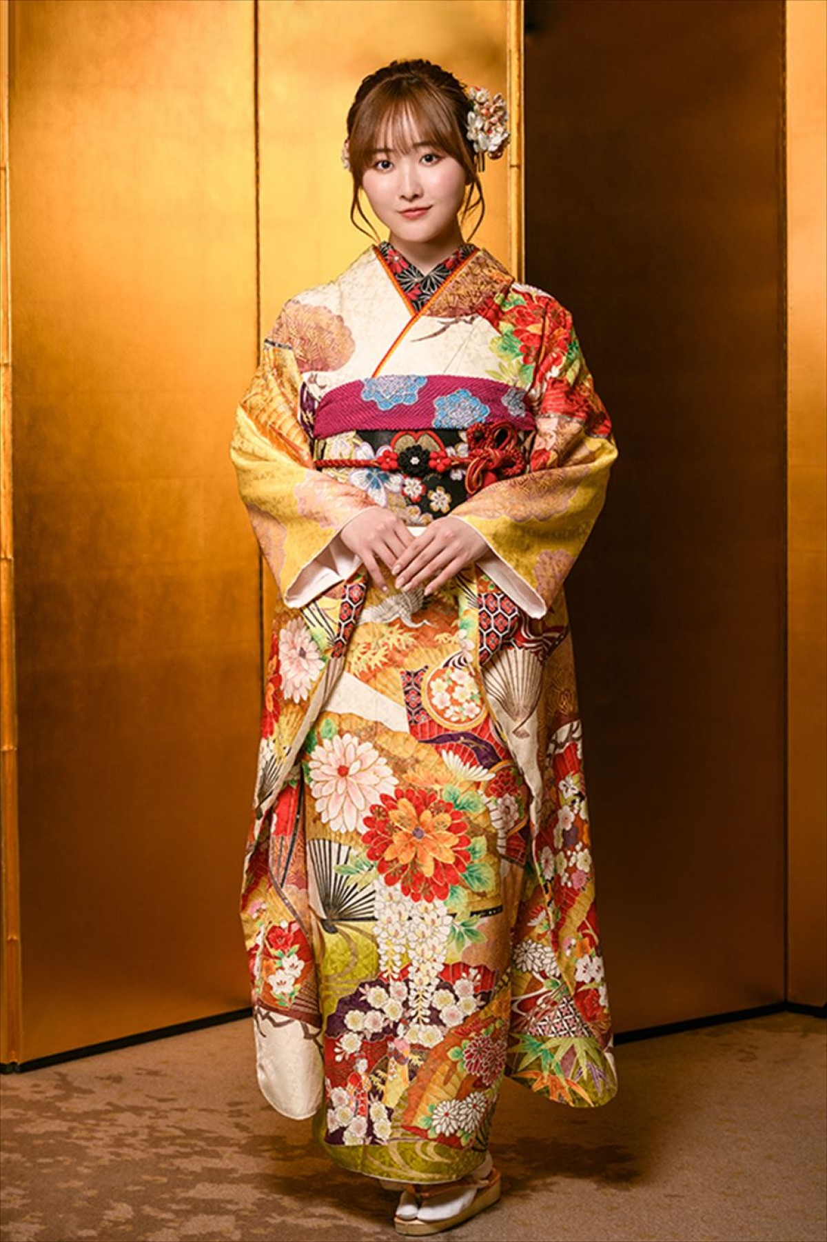 本田望結、20代は「キュンキュンしたい（笑）」　成人の日に艶やかな振袖姿を披露