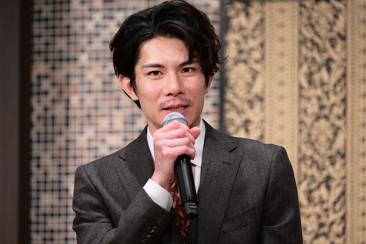 柿澤勇人、美声で会場魅了　新年早々のハプニング続きも明かす