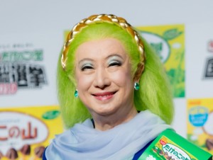 映画『ハウルの動く城』荒れ地の魔女役の美輪明宏