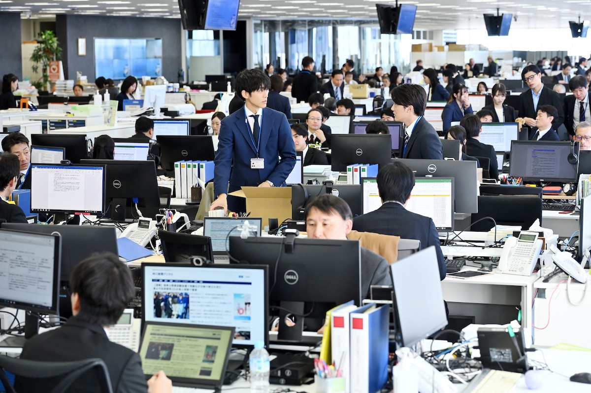 松坂桃李、エリート文科省官僚役で日本の教育現場に切り込む！『御上先生』今夜スタート