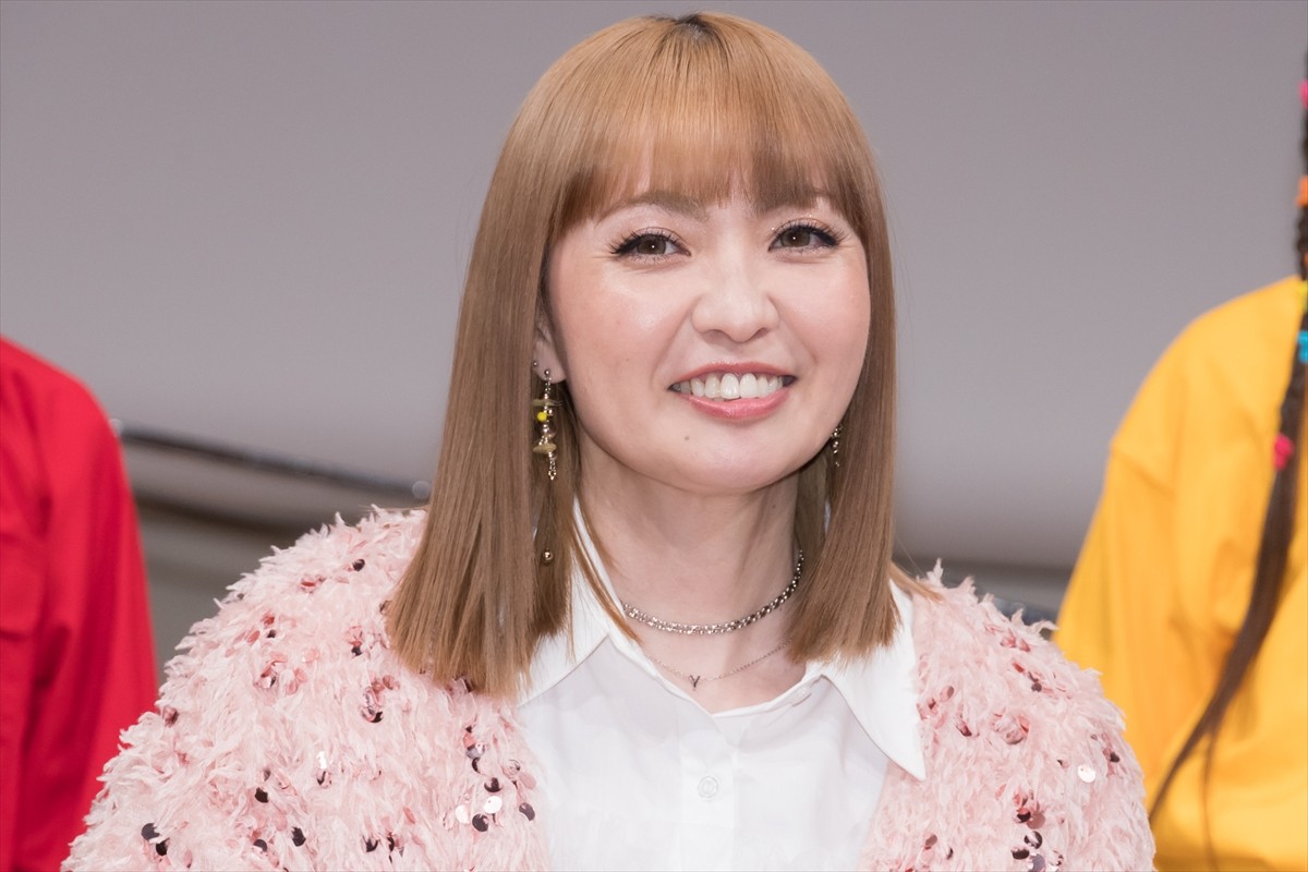 MAX・NANA＆知念里奈、沖縄アクターズスクール“完全復活”に「息子も入れて精神を鍛えたい」