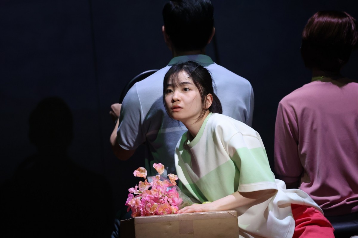 舞台『千と千尋の神隠し』上海公演出演キャスト発表！　千尋役・橋本環奈＆福地桃子が意気込み語る