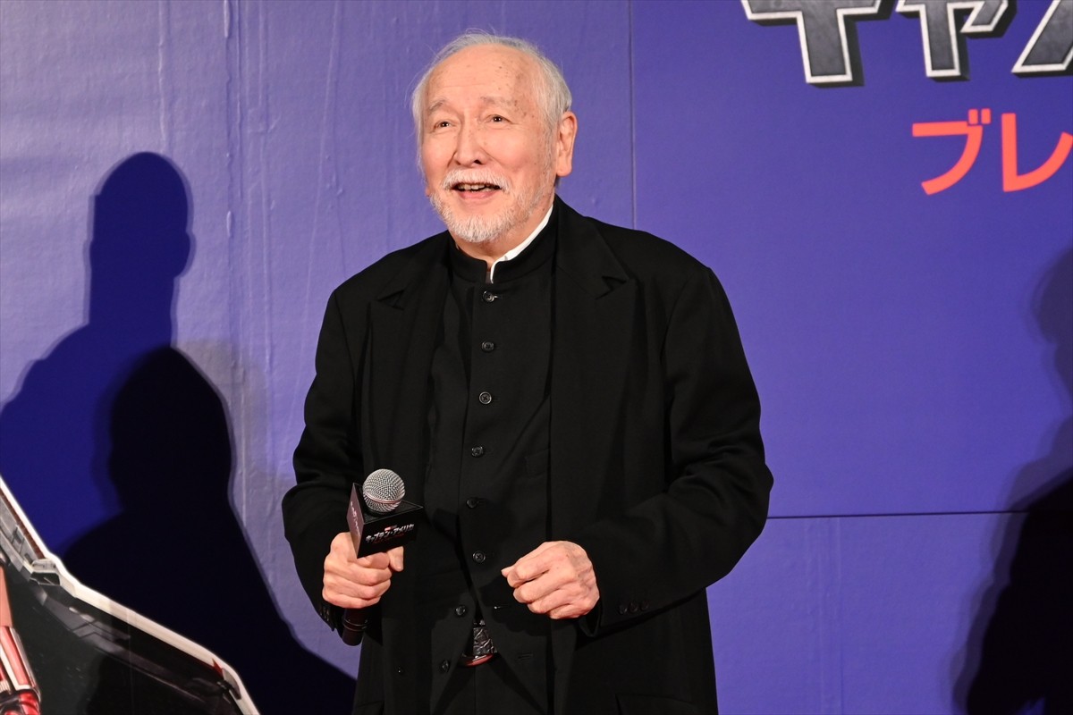溝端淳平、キャプテン・アメリカを受け継いだファルコンに思いを馳せる　「自分を疑え」を胸に重責を担う！