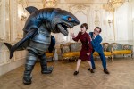 映画『松島トモ子 サメ遊戯』場面写真