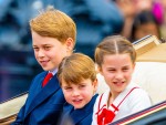 キャサリン妃、ジョージ王子とシャーロット王女、ルイ王子が書いた肖像画を公開