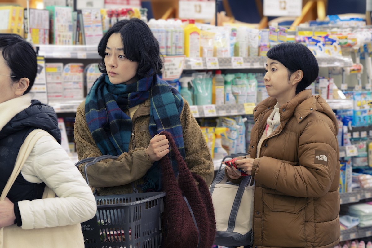 『ホットスポット』第4話　“清美”市川実日子＆“高橋”角田晃広がトラブル対応に終われる中、町では不可解な事件が発生