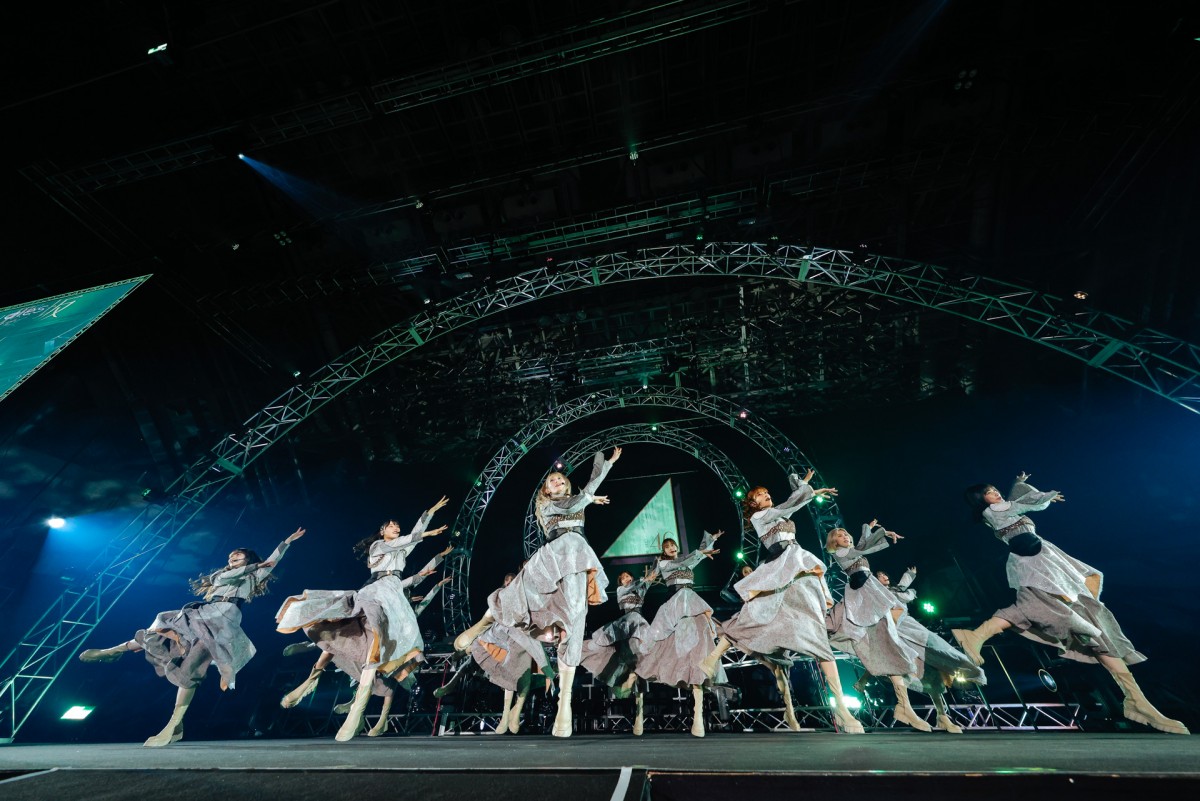 “最後の一期生”櫻坂46・小池美波が卒業　「二人セゾン」「コンセントレーション」こだわりのセットリストに歓声