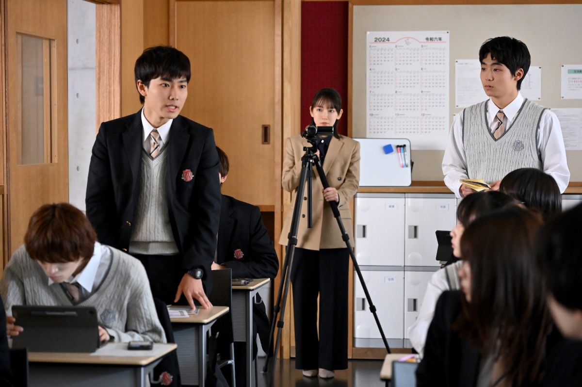 『御上先生』“謎の青年”高橋恭平、正体判明にネット騒然「めっちゃキーパーソン」「かばってた…？」