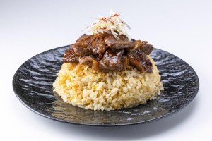 大阪・関西万博に「大阪王将」が出店！ “高級食材”を使った限定「焼肉炒飯」など提供へ