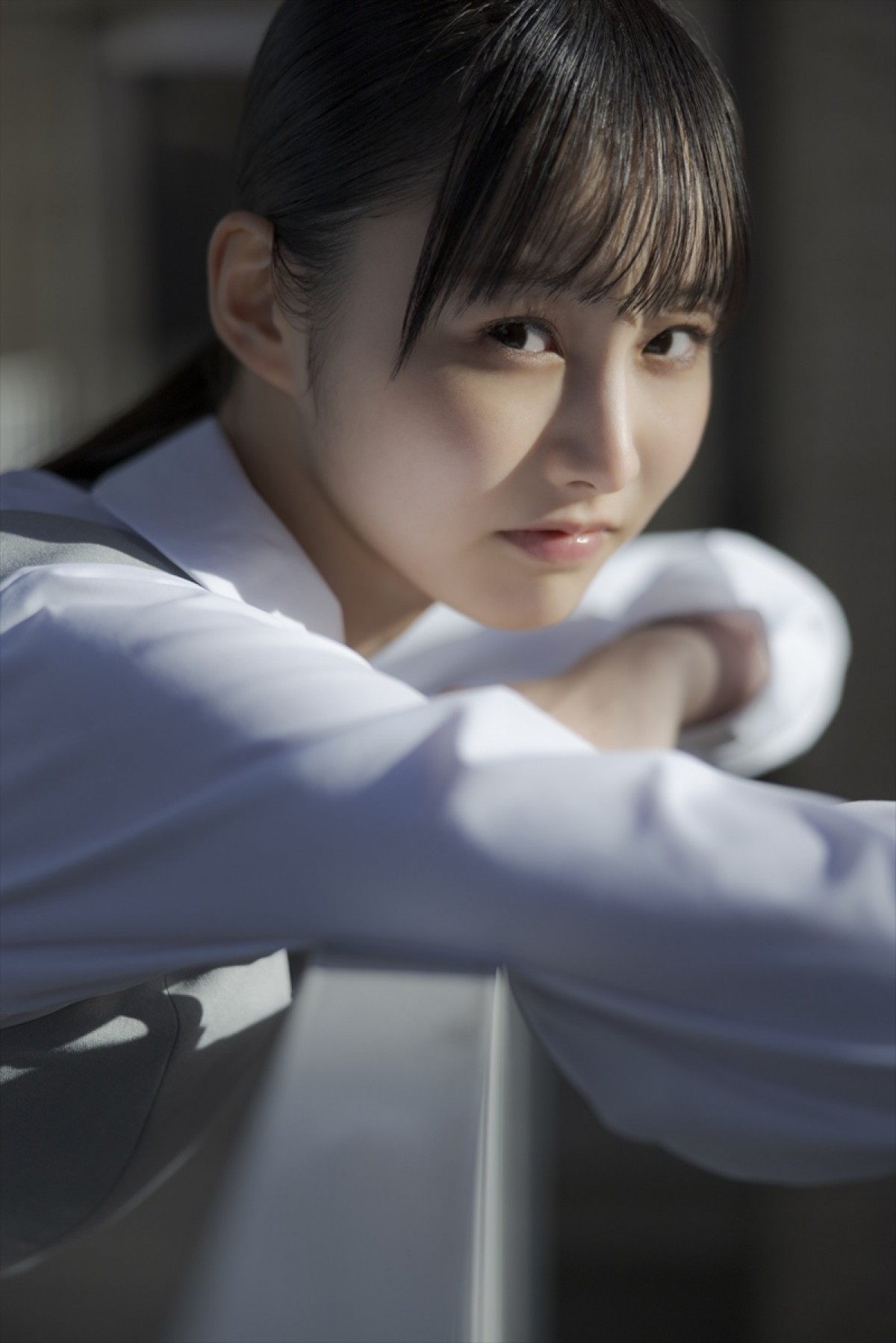 日向坂46五期生・大田美月、高井俐香の撮り下ろし写真&手書きプロフィール公開