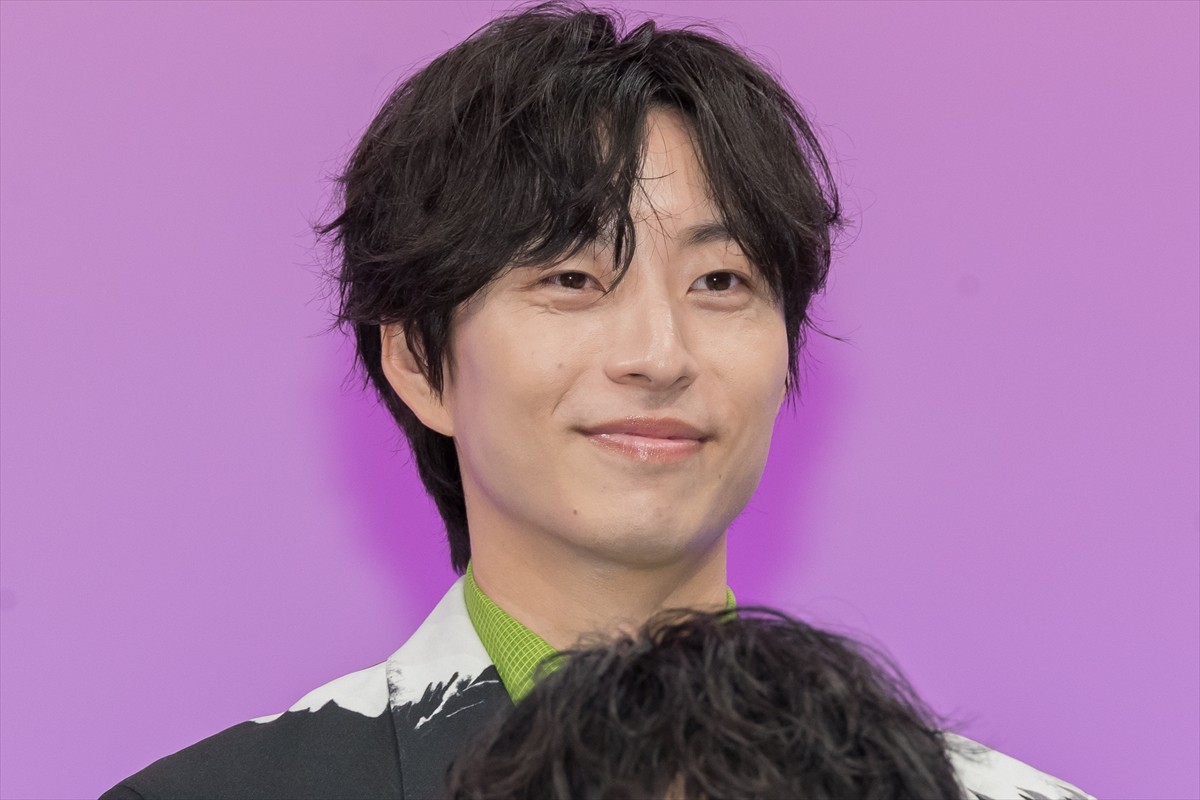 山崎紘菜「“山崎さんって気付かなかった”というのが一番の褒め言葉」　俳優業の理想を語る