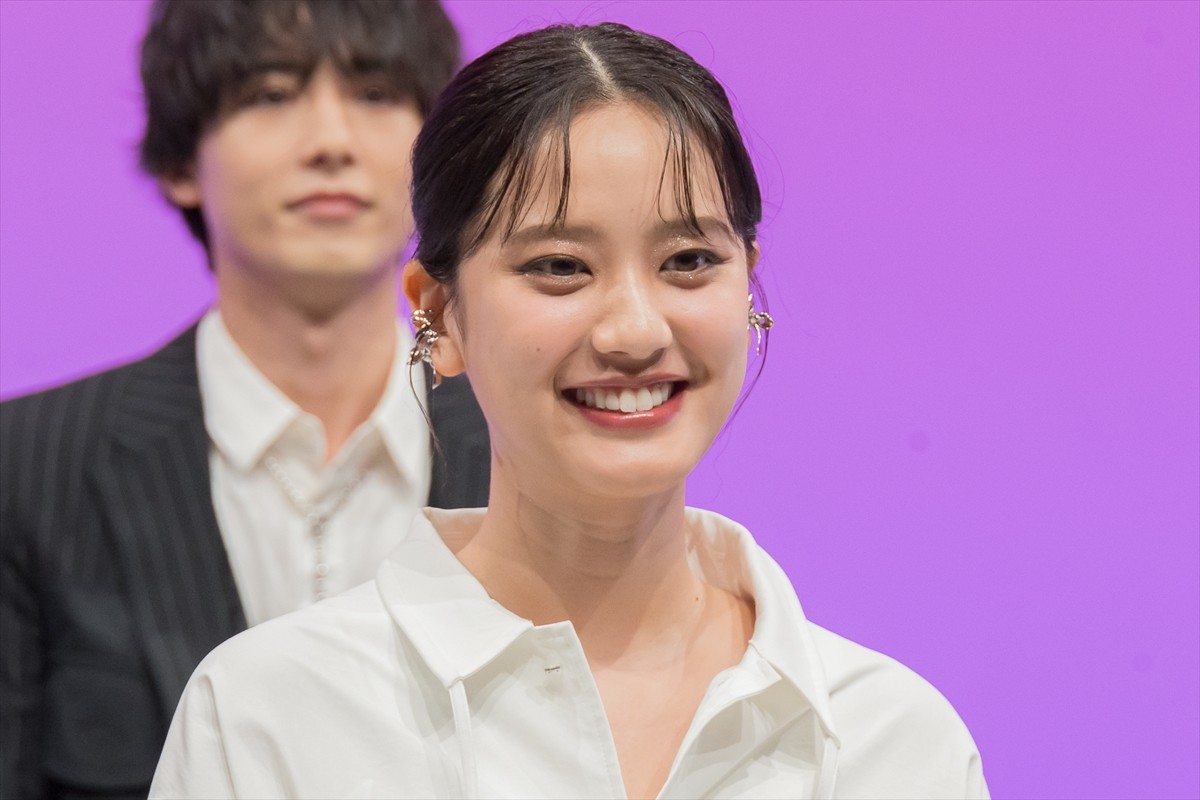 山崎紘菜「“山崎さんって気付かなかった”というのが一番の褒め言葉」　俳優業の理想を語る